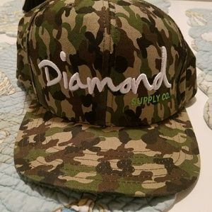 Diamond supply hat
